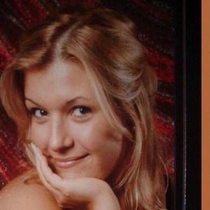 Meet your Posher, Iris